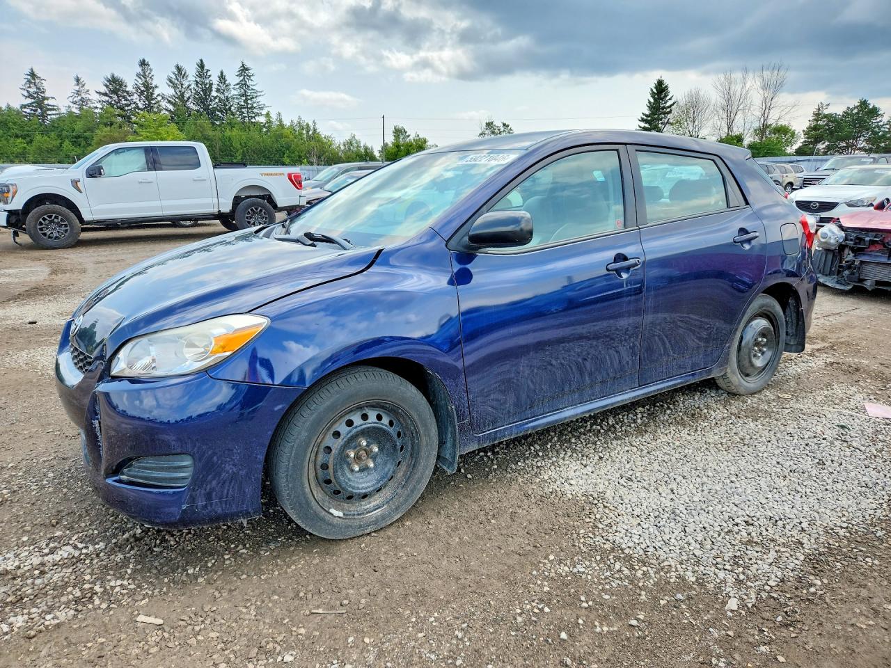 2014 Toyota Matrix, VIN 2T1KU4EE0EC134450 — Front end