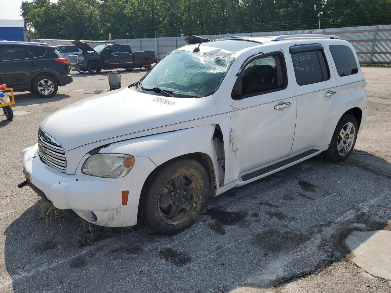 2011 Chevrolet HHR 1LT, VIN 3GNBABFW3BS633981 — Rollover