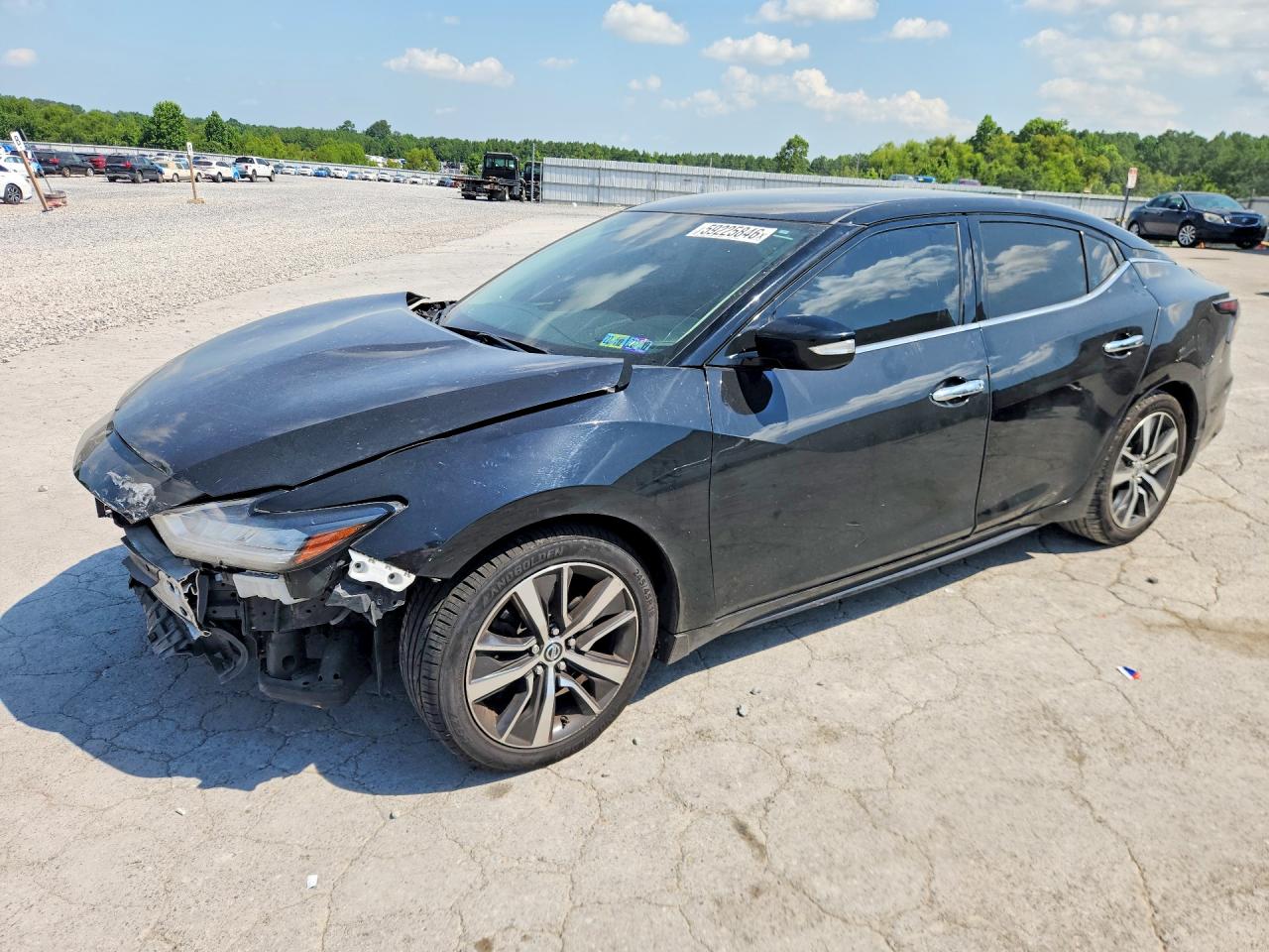 2019 Nissan Maxima SV, VIN 1N4AA6AV9KC366366 — Перед