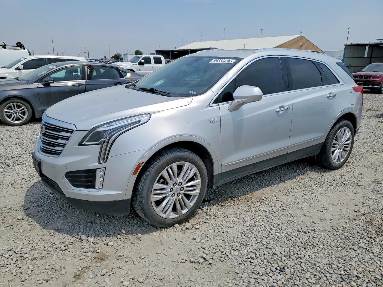 2019 Cadillac XT5 Premium Luxury AWD, VIN 1GYKNFRS4KZ228741 — Крыша