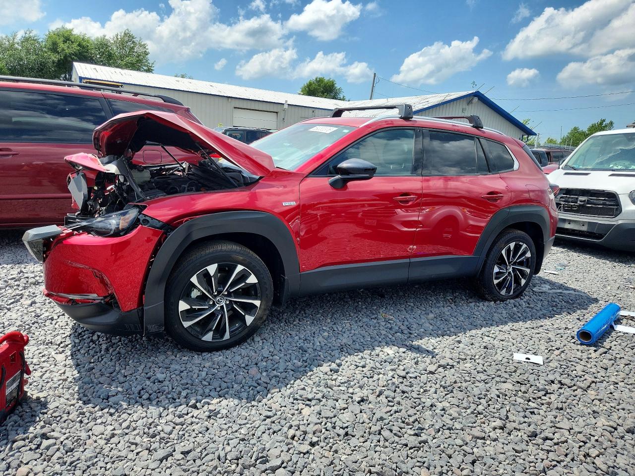 2025 Mazda CX-50 Hybrid Premium Plus Package, VIN 7MMVAAEW4SN114322 — Front end