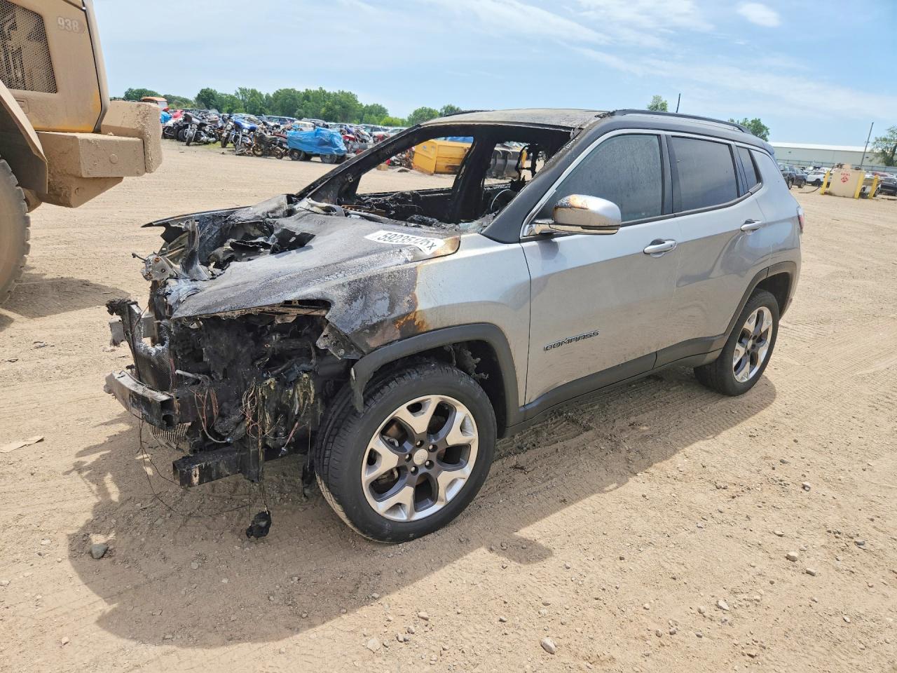 2019 Jeep Compass Limited, VIN 3C4NJDCB4KT766505 — Burn