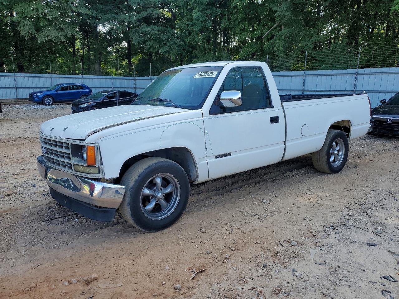 1988 Chevrolet Silverado 1500, VIN 1GCDC14K1JZ236499 — Front end