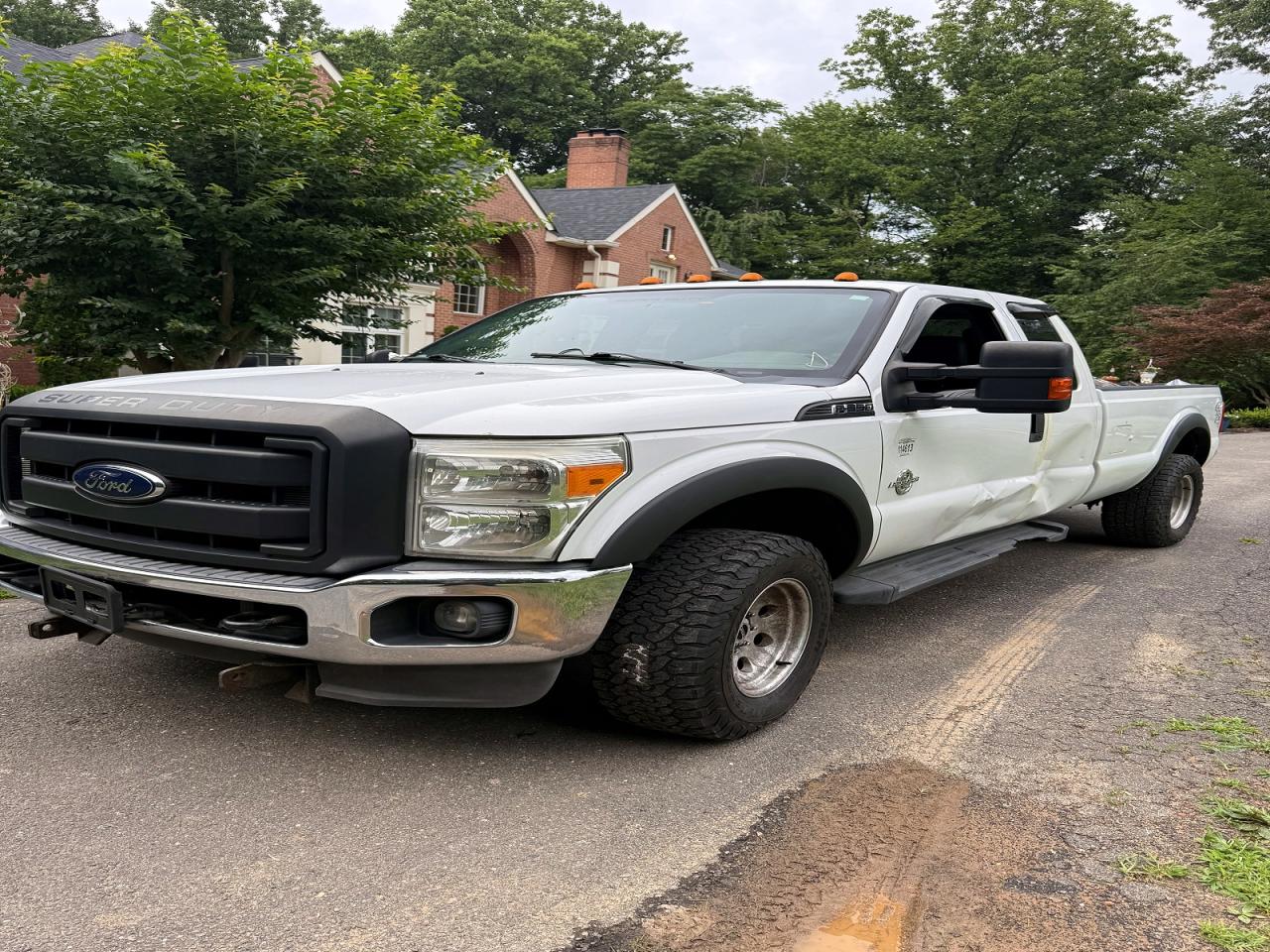 2012 Ford F-350 XL, VIN 1FT8X3BT0CEC28725 — Side
