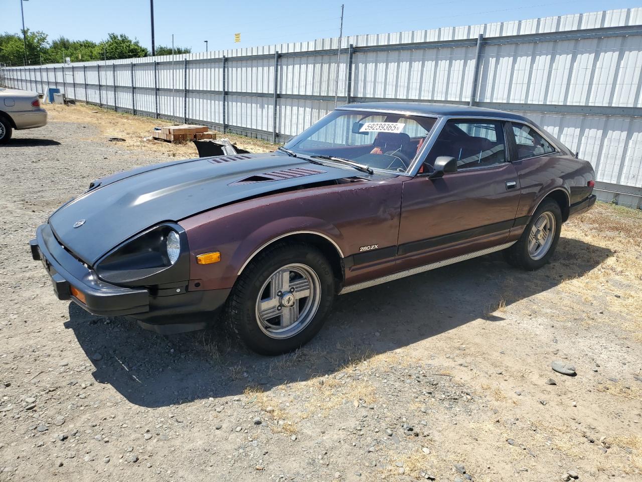 1982 Datsun 280ZX 2+2, VIN JN1HZ06S5CX429361 — Мелкие вмятины и царапины