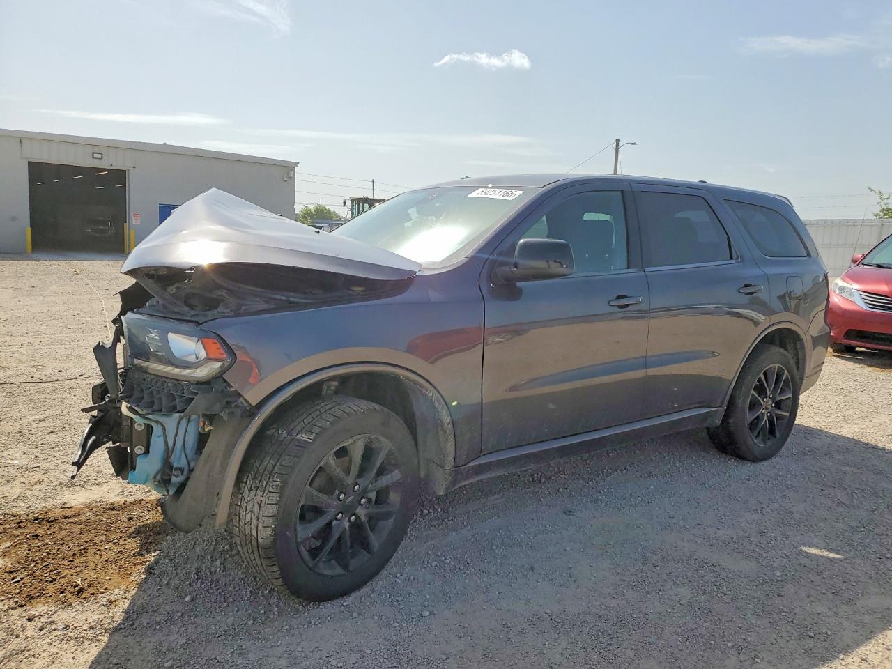 2018 Dodge Durango SXT, VIN 1C4RDJAG6JC292122 — Перед