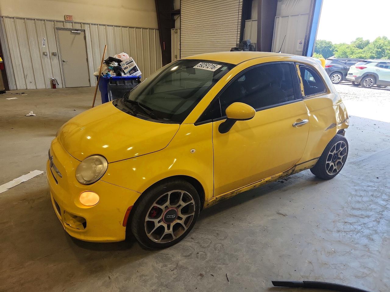2013 FIAT 500 Sport, VIN 3C3CFFBR9DT742761 — Rear end