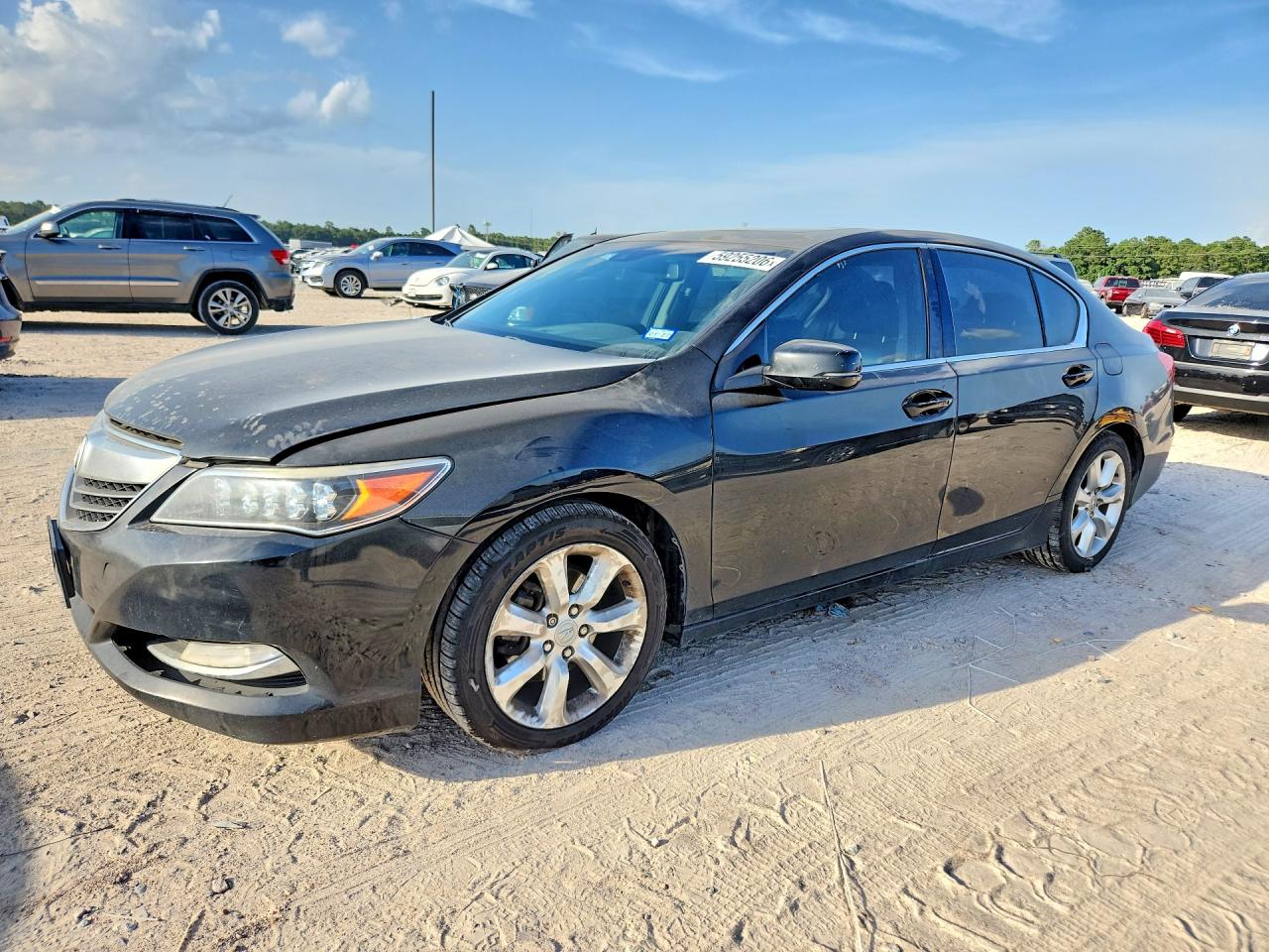 2014 Acura RLX, VIN JH4KC1F31EC002822 — Rear end