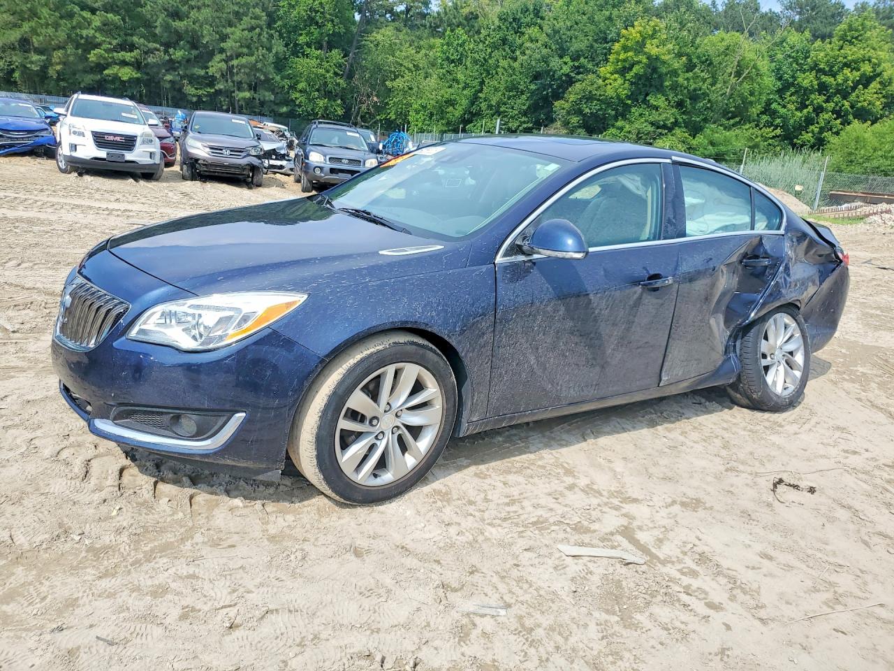 2016 Buick Regal Premium II, VIN 2G4GS5GX8G9206588 — Зад