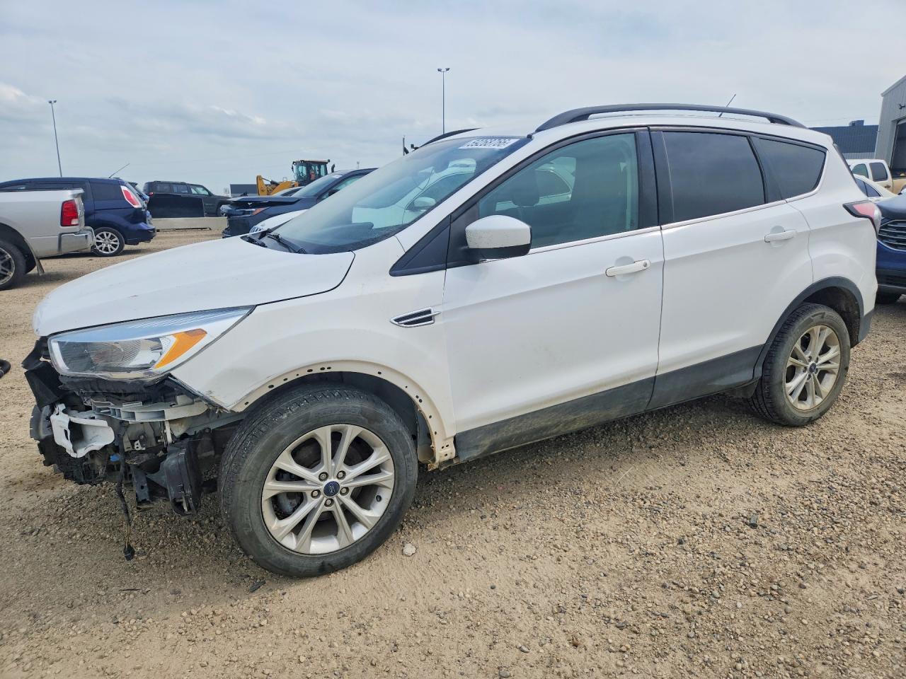 2018 Ford Escape SE, VIN 1FMCU0GDXJUA59265 — Front end
