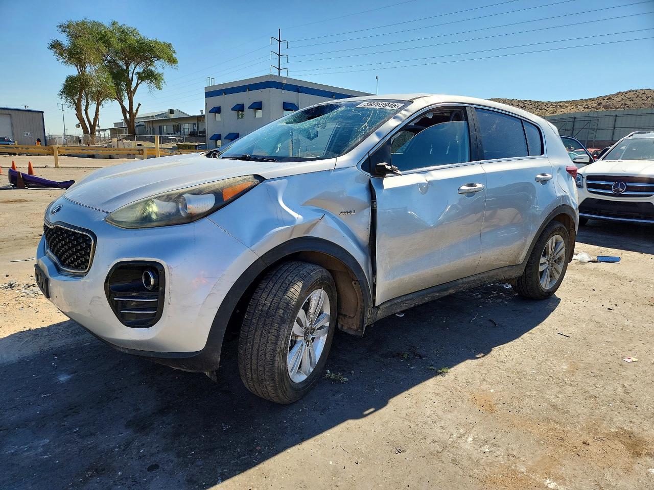 2017 Kia Sportage LX, VIN KNDPMCACXH7264939 — Крыша