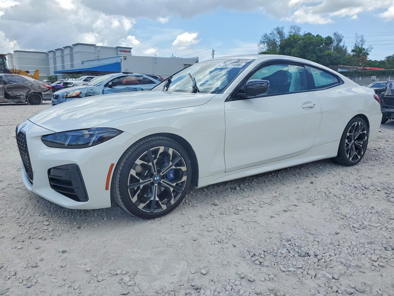 2025 BMW 4 Series 430i, VIN WBA43DA01SCU13803 — Side