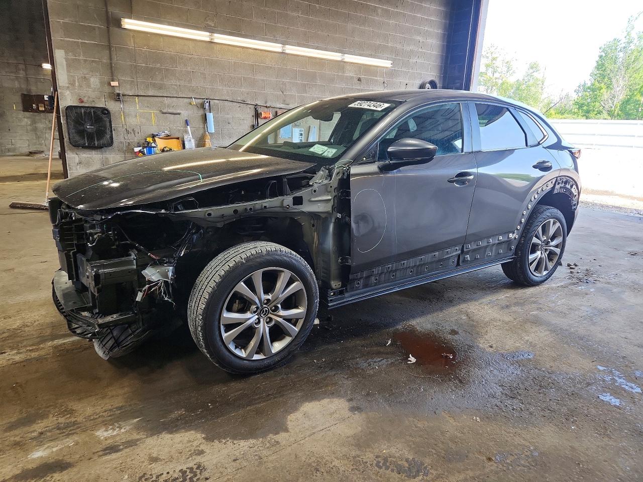 2021 Mazda CX-30 Select, VIN 3MVDMBBL5MM235147 — Front end