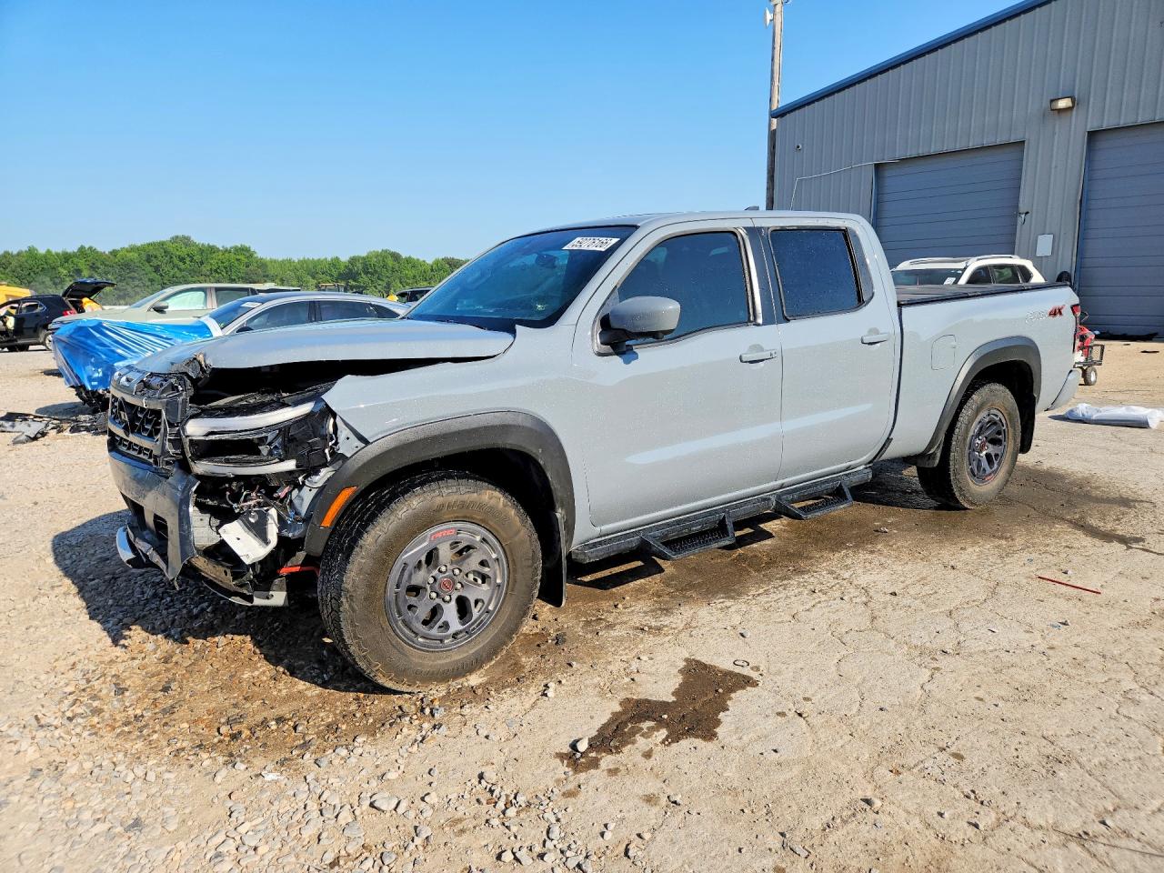 2025 Nissan Frontier Pro-4X, VIN 1N6ED1FK8SN638623 — Front end