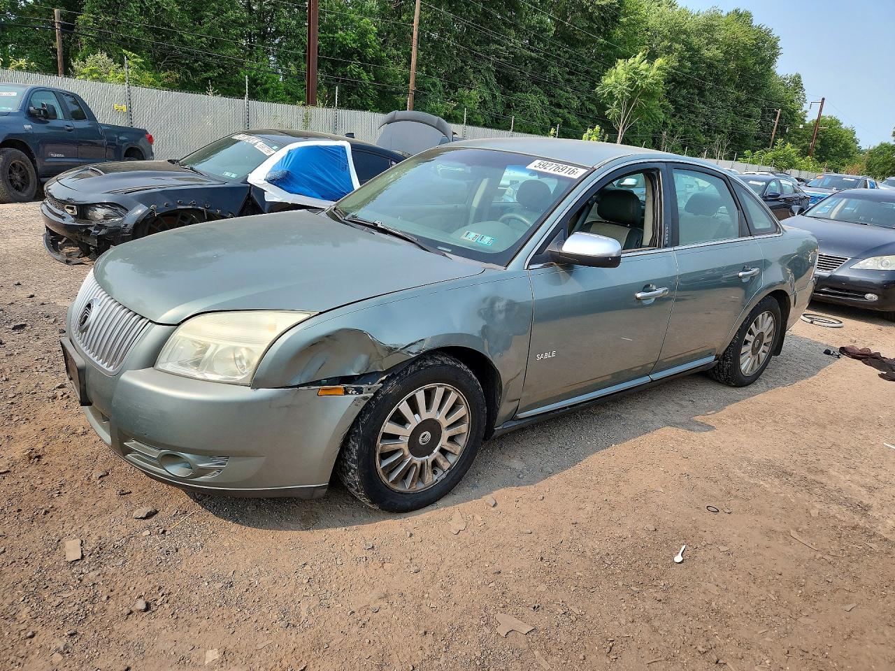2008 Mercury Sable, VIN 1MEHM40W28G601916 — Бок