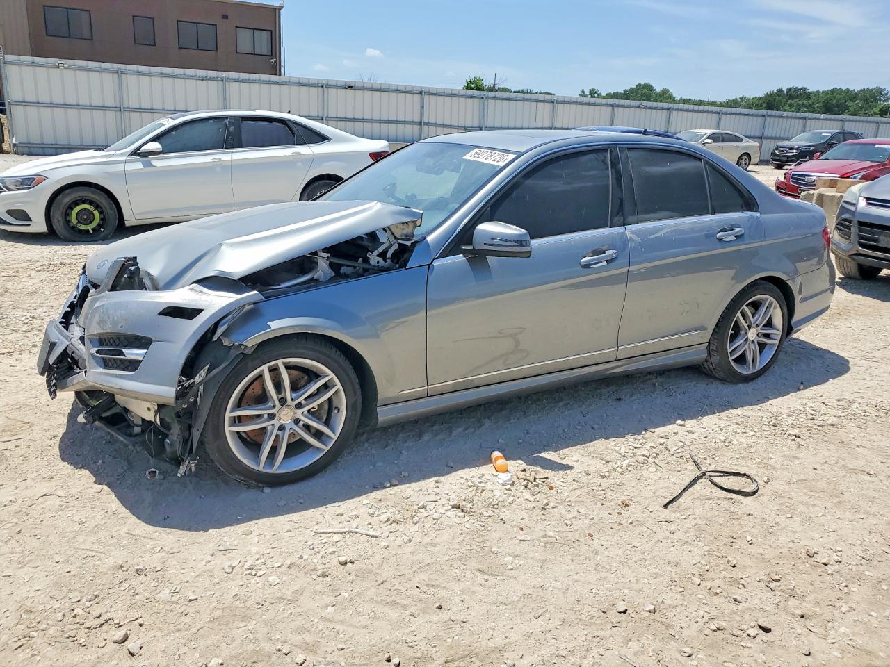2013 Mercedes-Benz C 300 Sport, VIN WDDGF8AB2DG150531 — Front end