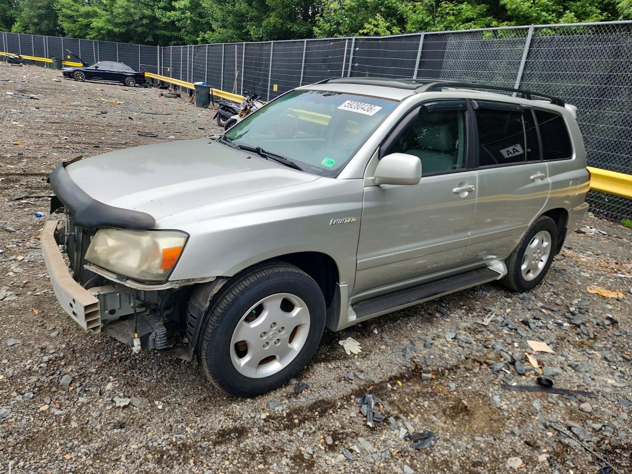 2005 Toyota Highlander Limited, VIN JTEEP21AX50126308 — Перед
