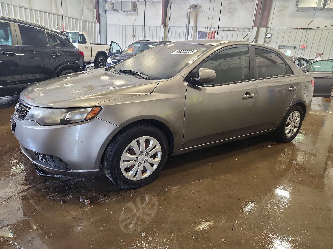 2012 Kia Forte EX, VIN KNAFU4A26C5592627 — Пожар в салоне