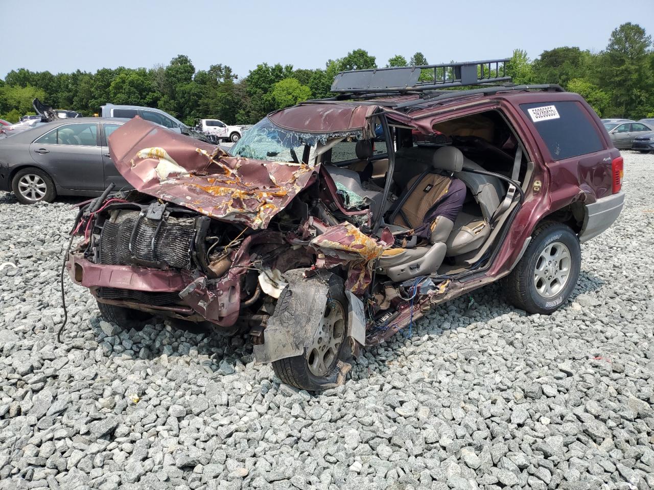 1999 Jeep Grand Cherokee Laredo, VIN 1J4GW58S1XC574089 — All over