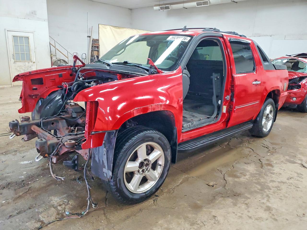 2011 Chevrolet Avalanche LT, VIN 3GNMCFE03BG167687 — Stripped