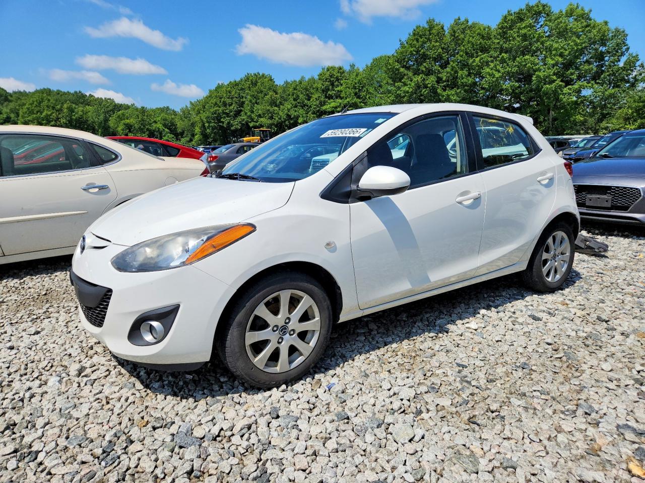 2013 Mazda 2 Touring, VIN JM1DE1LZ1D0165578 — Front end