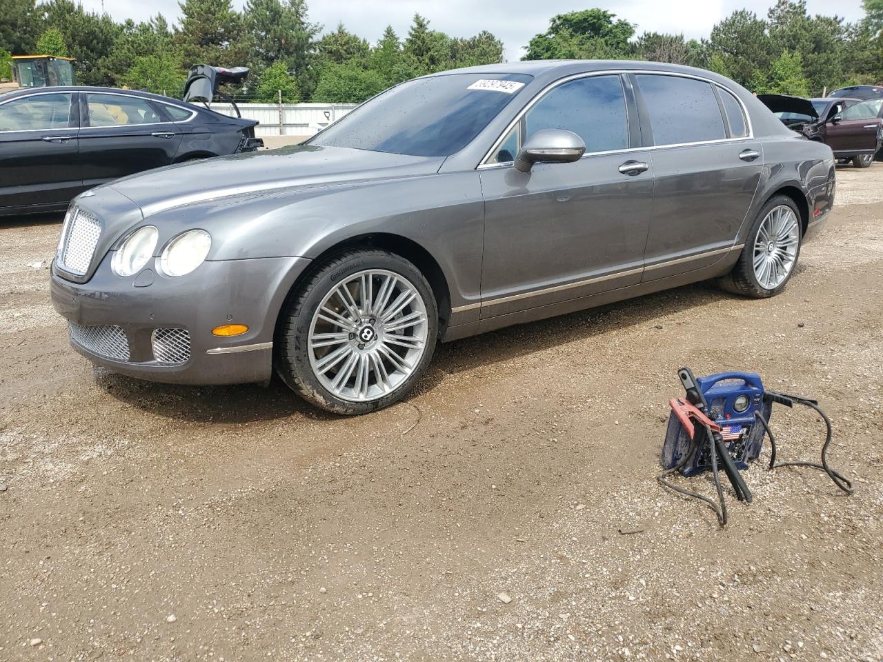 2010 Bentley Flying Spur, VIN SCBBP9ZA2AC064306 — Side