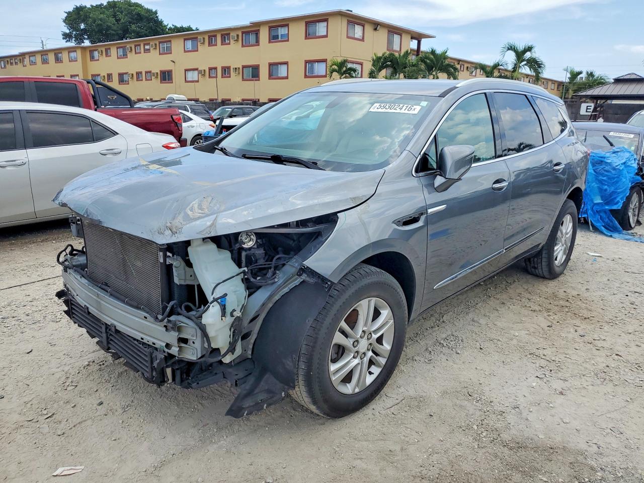 2018 Buick Enclave Essence, VIN 5GAERBKW5JJ138560 — Перед
