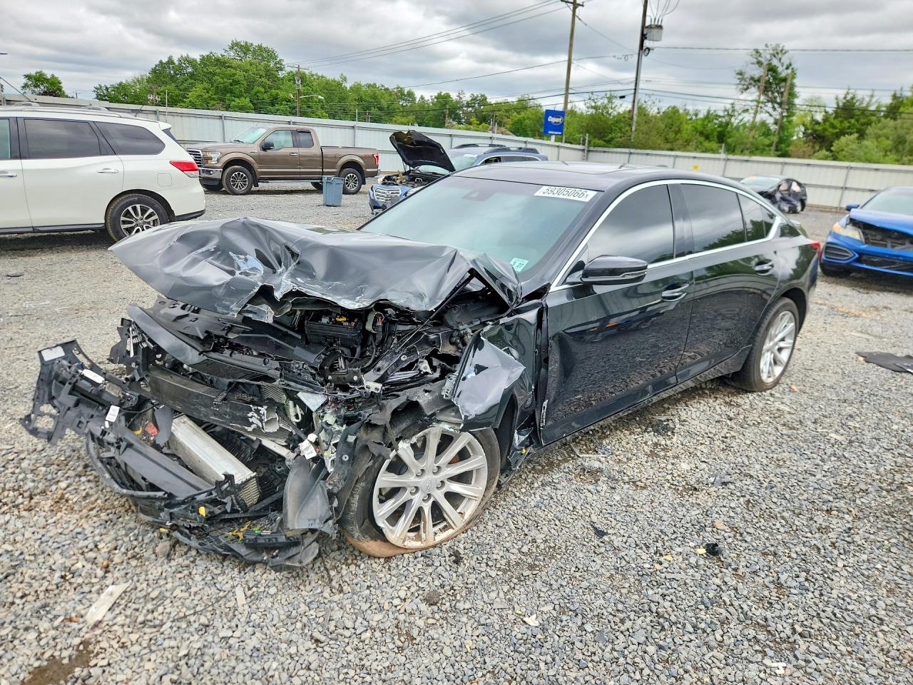 2022 Cadillac CT5 Luxury, VIN 1G6DX5RK8N0117947 — Front end