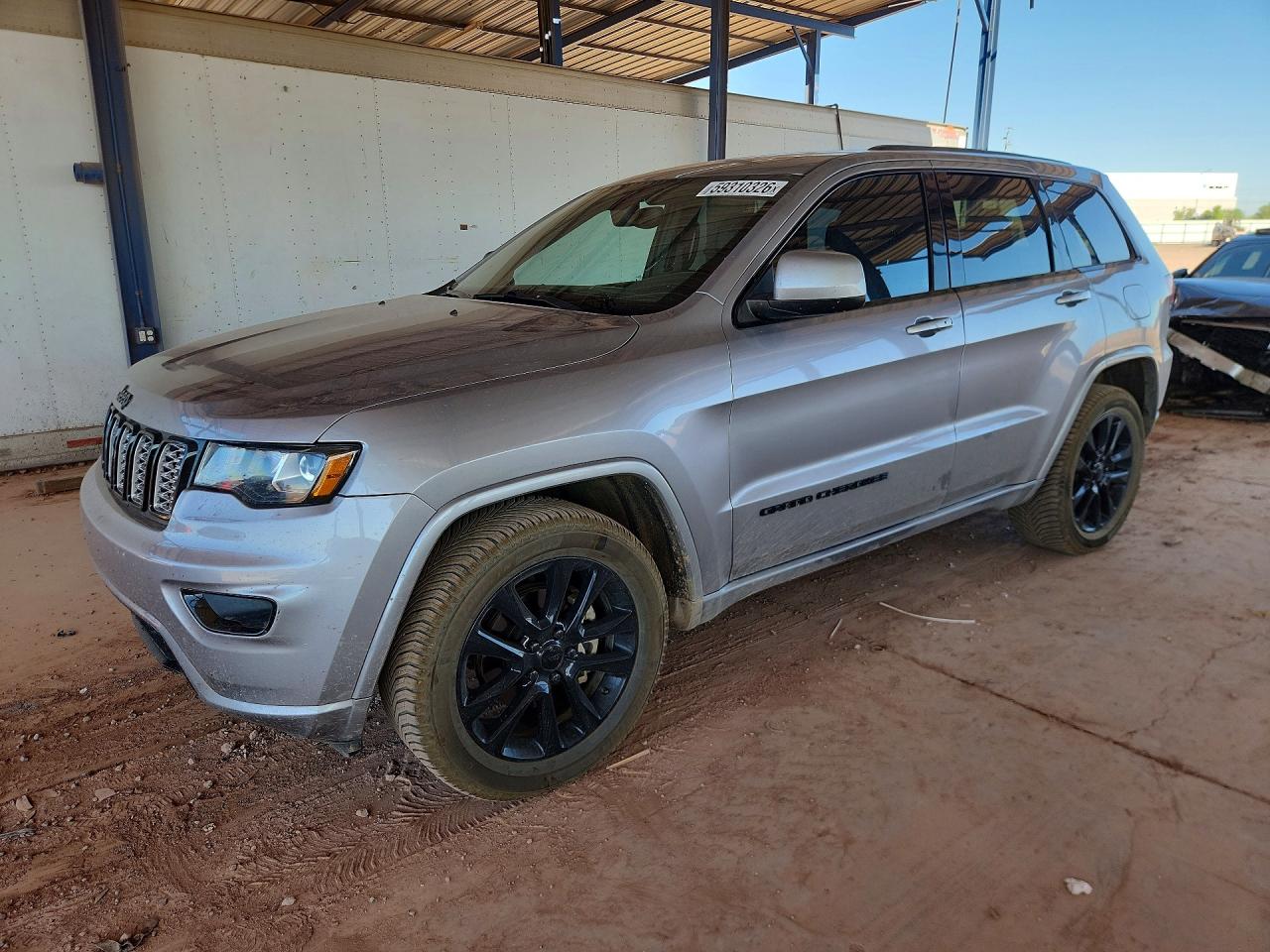 2020 Jeep Grand Cherokee Altitude, VIN 1C4RJFAG7LC414754 — Rear end