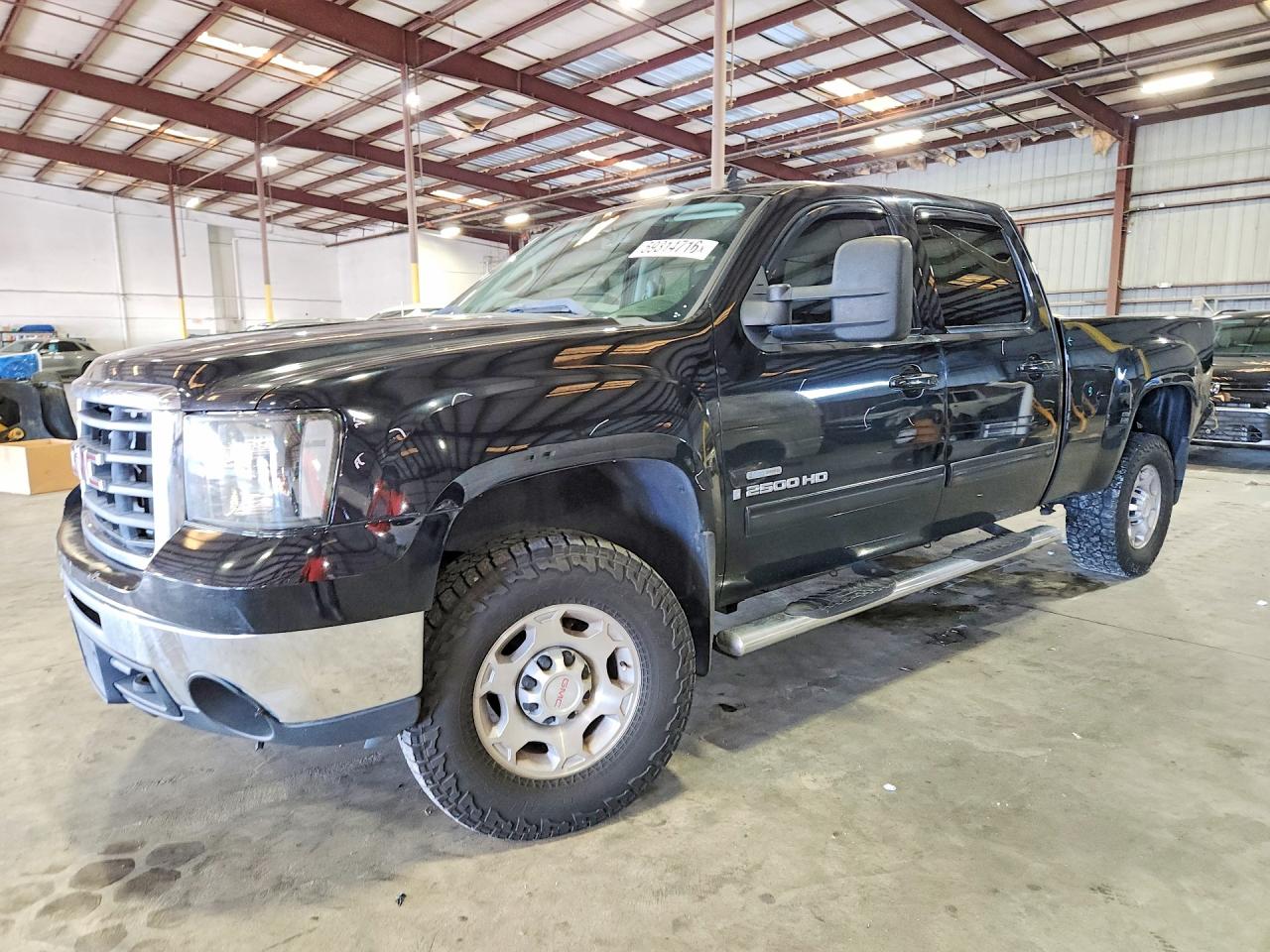 2008 GMC Sierra 2500HD Work Truck, VIN 1GTHC23628F138007 — Зад