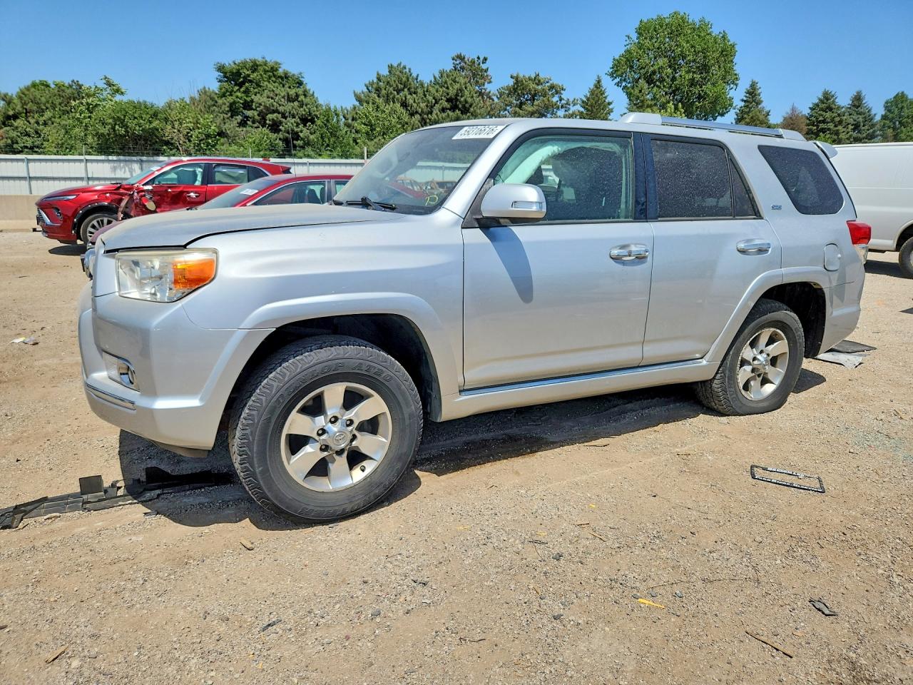 2010 Toyota 4Runner Limited, VIN JTEBU5JR1A5032799 — Side