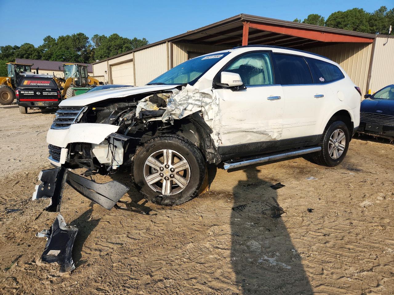 2017 Chevrolet Traverse LT, VIN 1GNKRHKD8HJ163649 — Перед