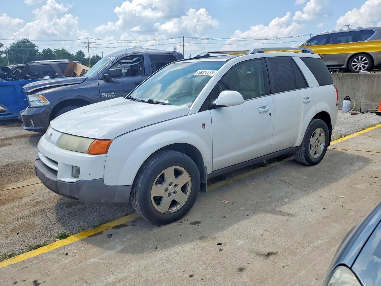2006 Saturn VUE, VIN 5GZCZ53446S826148 — Front end