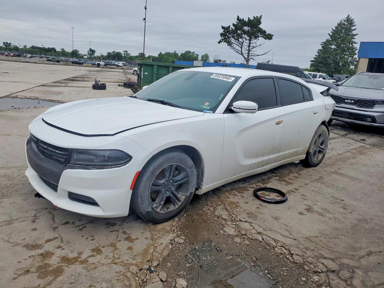 2015 Dodge Charger SE, VIN 2C3CDXBG1FH846960 — Rear end