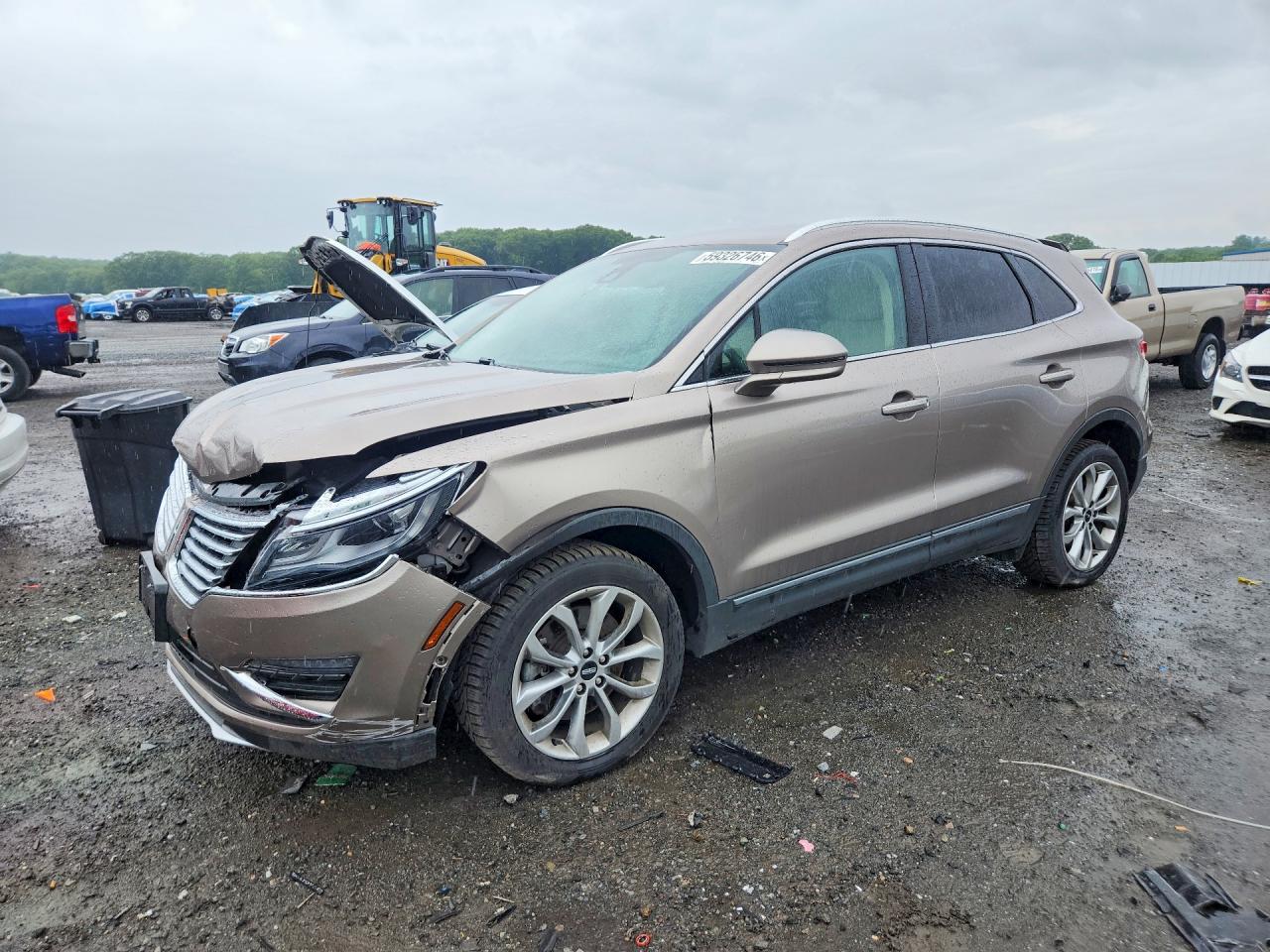 2018 Lincoln MKC Select, VIN 5LMCJ2D90JUL29881 — Front end