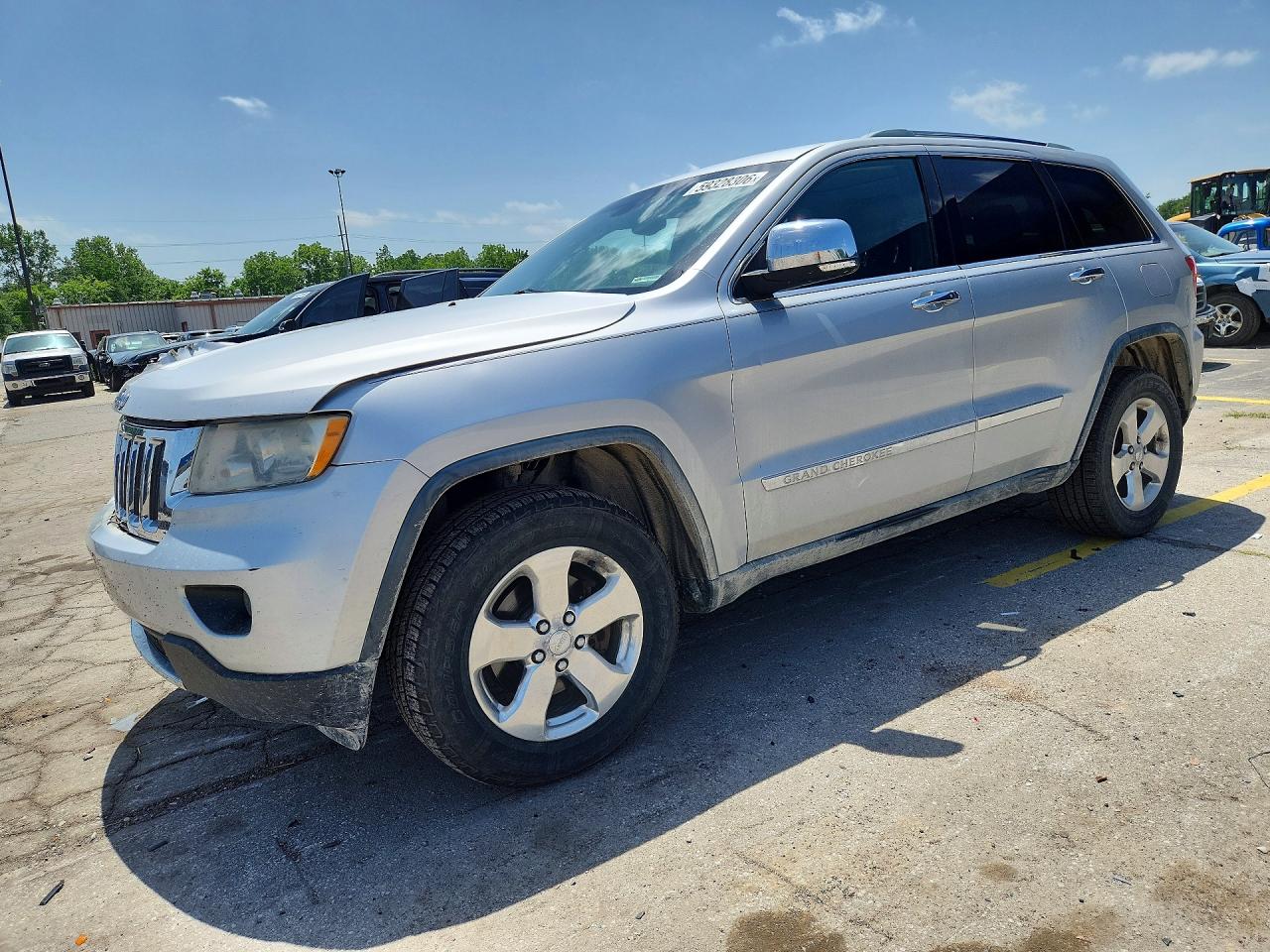 2011 Jeep Grand Cherokee Limited, VIN 1J4RR5GG4BC612095 — Перед