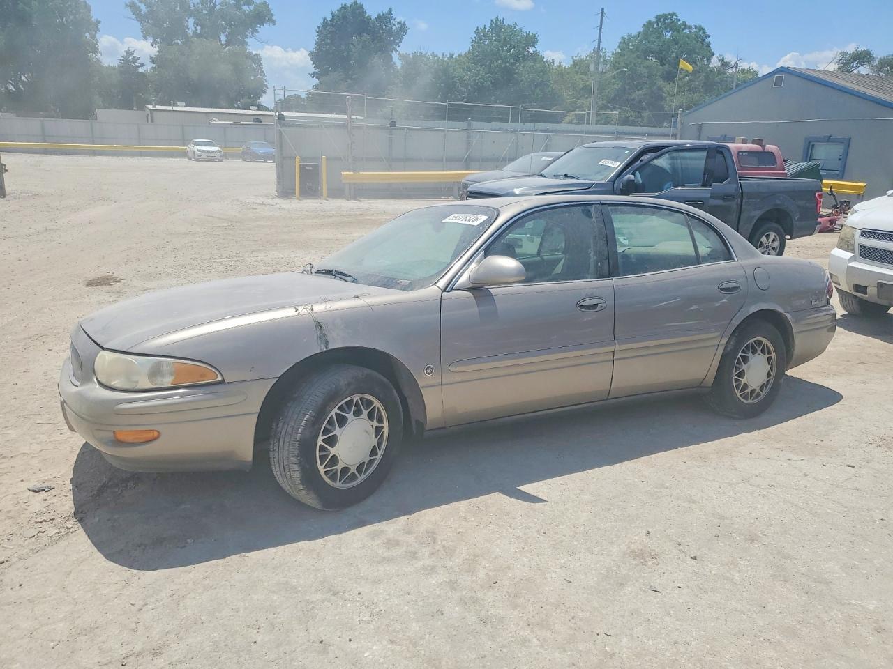 2000 Buick LeSabre Limited, VIN 1G4HR54K7YU123554 — Front end