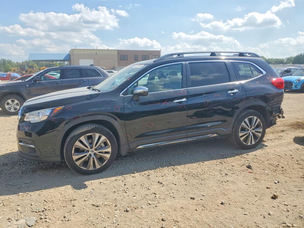 2021 Subaru Ascent Touring, VIN 4S4WMARD2M3464031 — Rear end