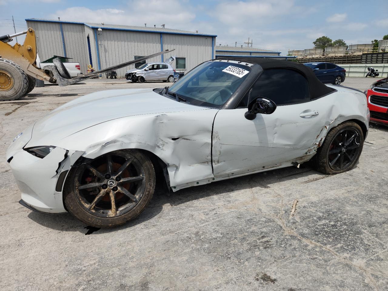 2016 Mazda MX-5 Miata Sport, VIN JM1NDAB72G0117258 — Front end