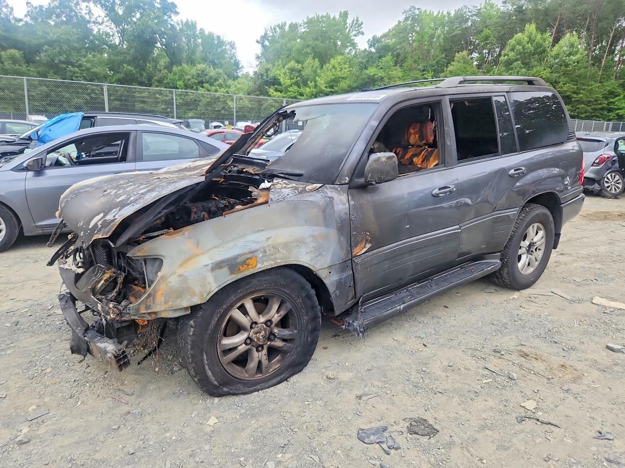 2005 Lexus LX 470, VIN JTJHT00W353554635 — Burn