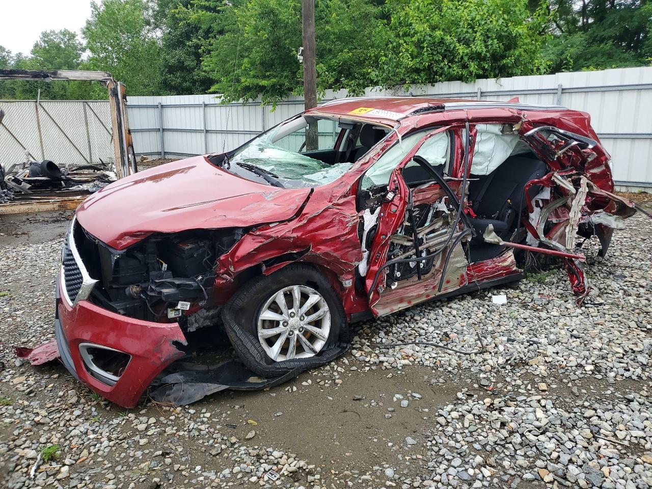 2016 Kia Sorento LX, VIN 5XYPG4A39GG055528 — Side