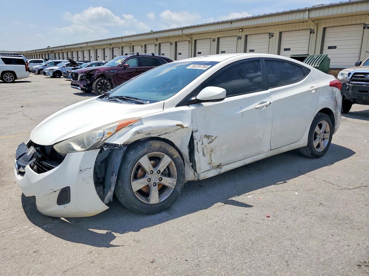 2011 Hyundai Elantra GLS, VIN 5NPDH4AE8BH060917 — Front end