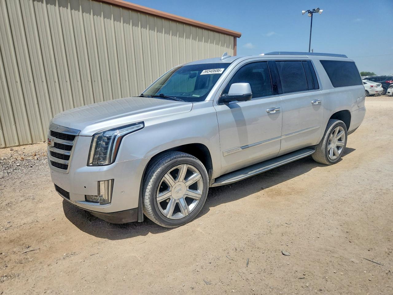 2020 Cadillac Escalade ESV Luxury, VIN 1GYS4HKJ7LR113858 — Normal wear