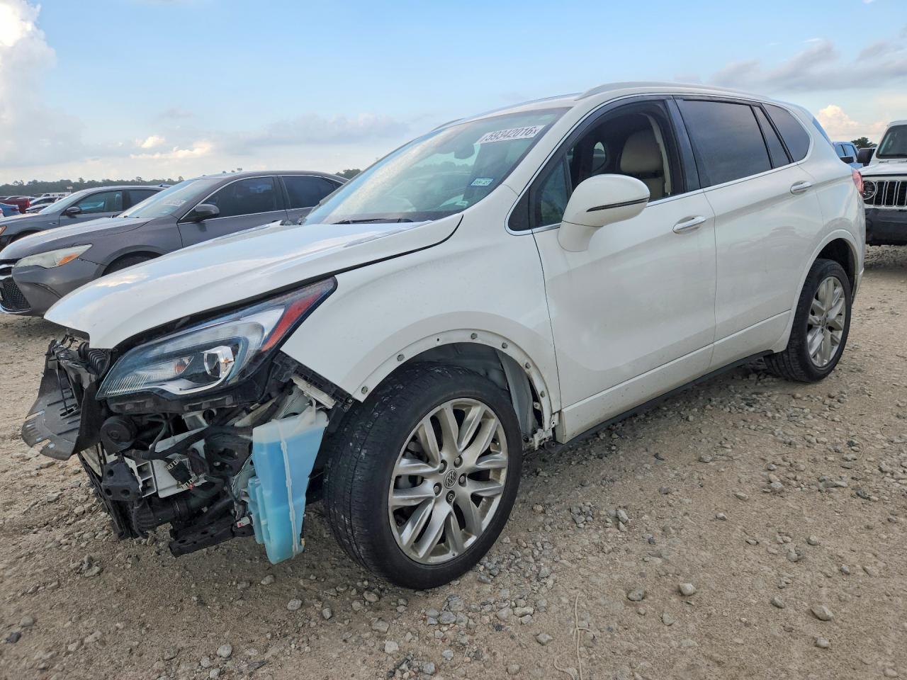 2020 Buick Envision Premium, VIN LRBFX3SX9LD138231 — Перед