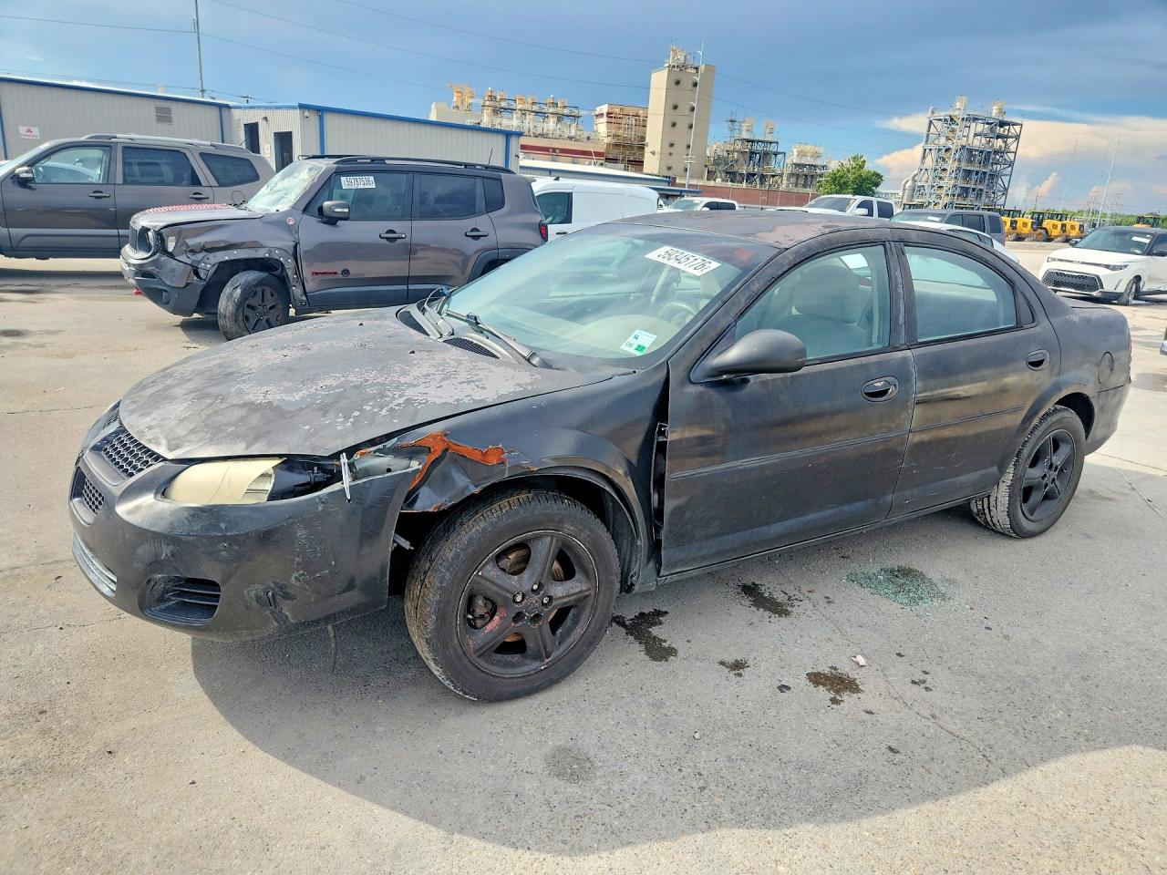 2004 Dodge Stratus SXT, VIN 1B3EL46X74N195727 — Front end