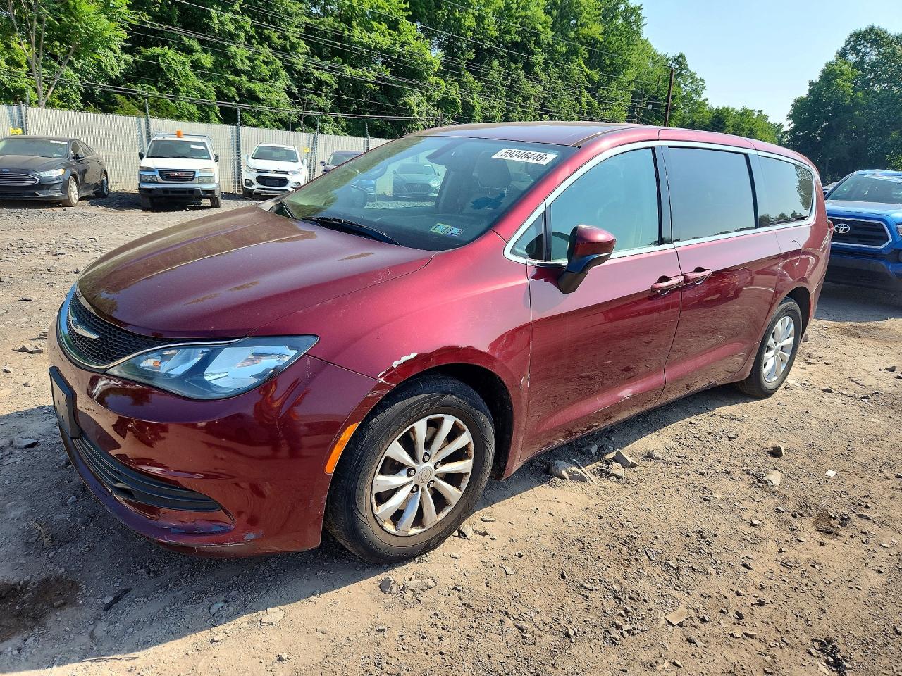 2017 Chrysler Pacifica Touring, VIN 2C4RC1DG8HR521805 — Механическое