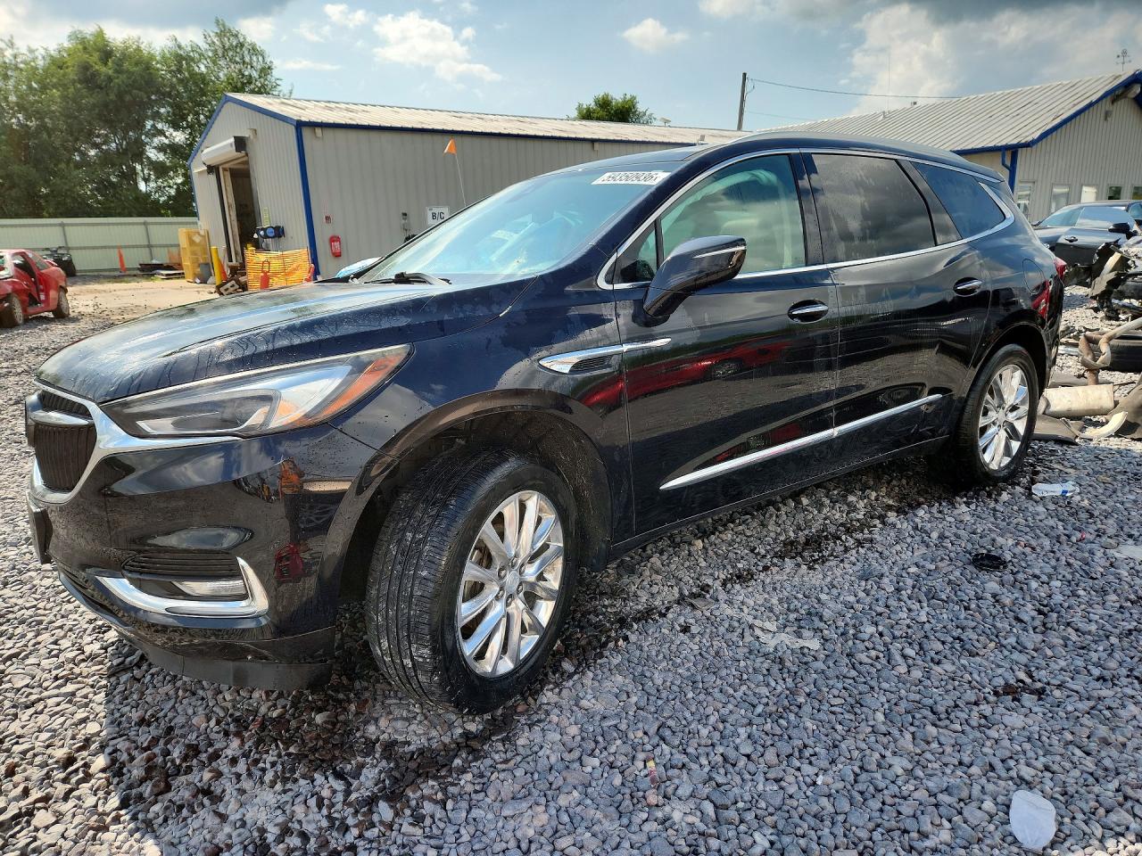 2018 Buick Enclave Premium, VIN 5GAERCKW7JJ176698 — Зад
