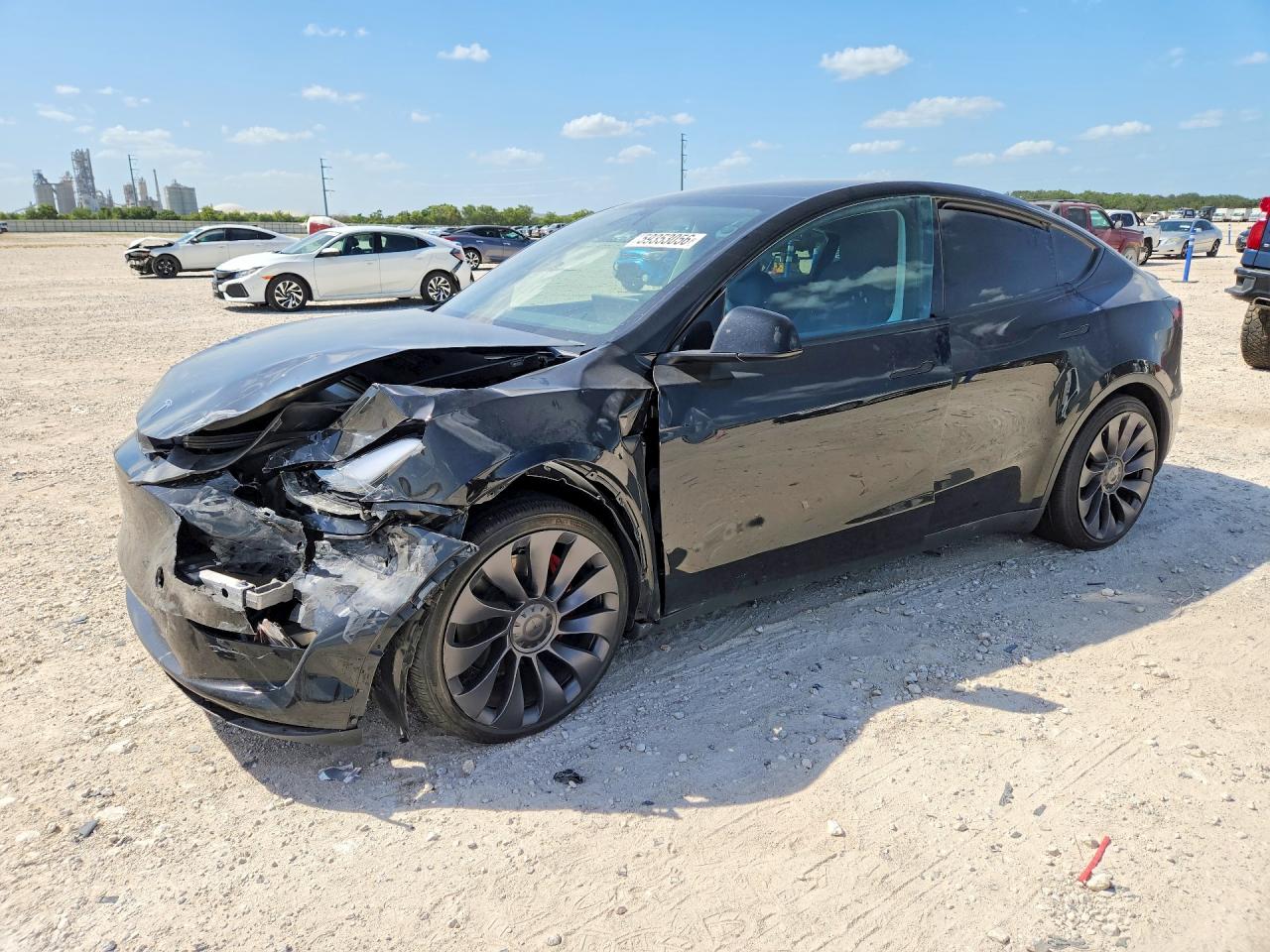 2025 Tesla Model Y Performance, VIN 7SAYGDEF3SA377039 — Front end