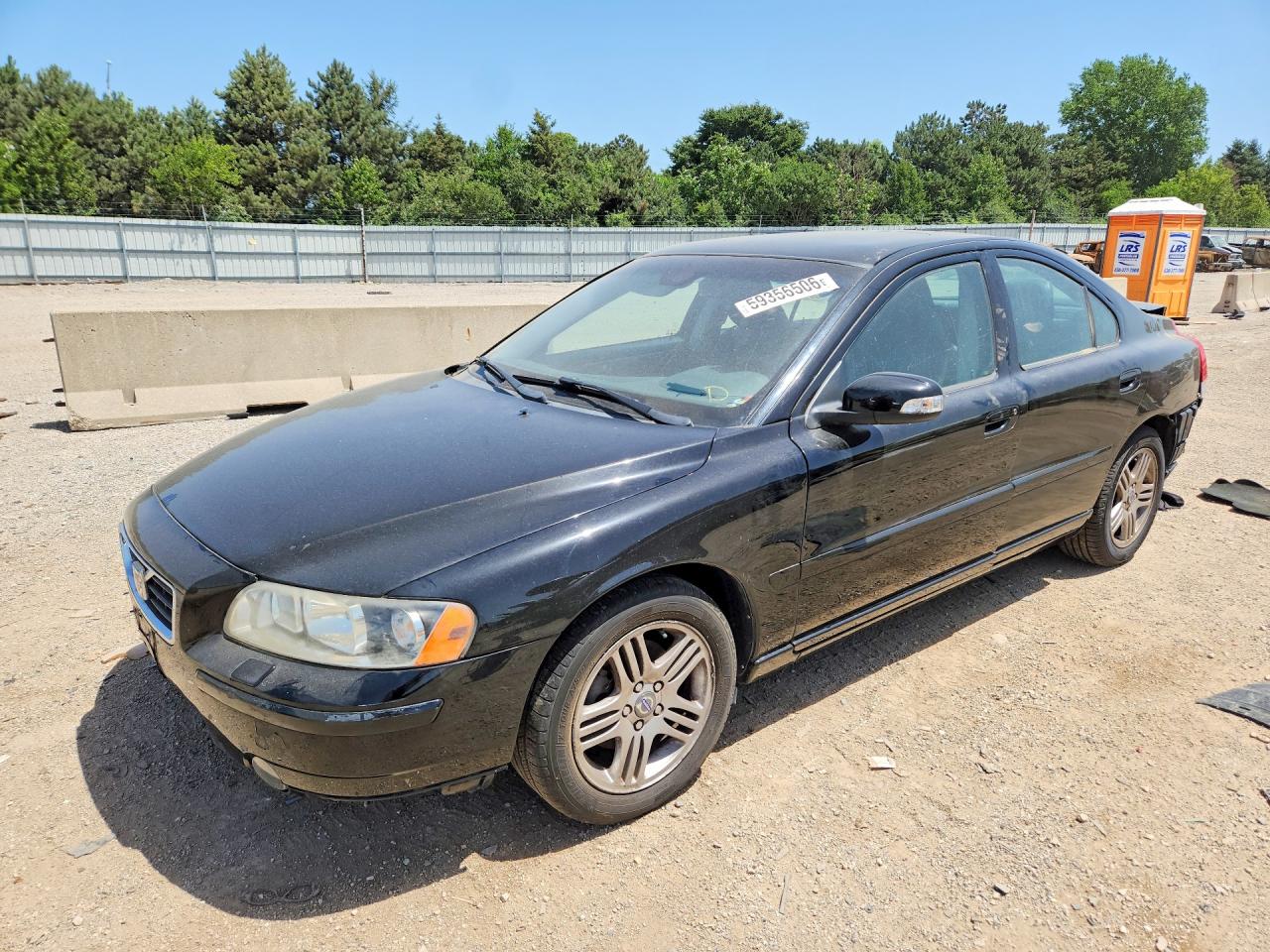 2009 Volvo S60 2.5T, VIN YV1RS592192727565 — Rear end