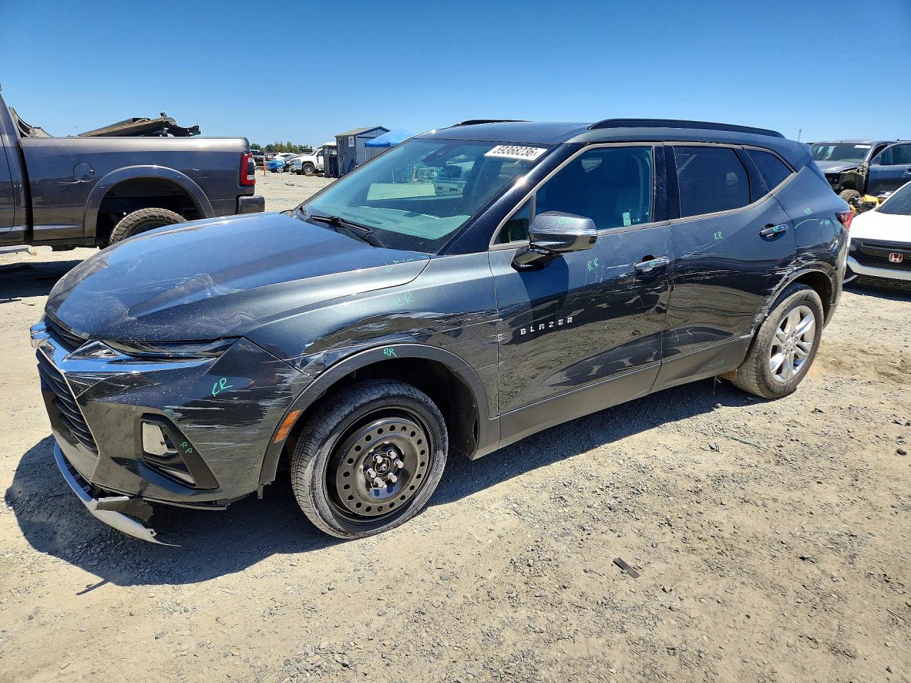 2020 Chevrolet Blazer LT, VIN 3GNKBJRS6LS618585 — Front end